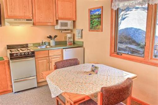 фото отеля McGregor Mountain Lodge