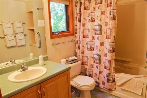 фото отеля McGregor Mountain Lodge