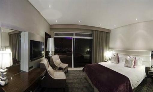 фото отеля Coastlands Durban Central