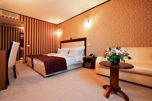 фото отеля Best Western Plus Bristol Hotel