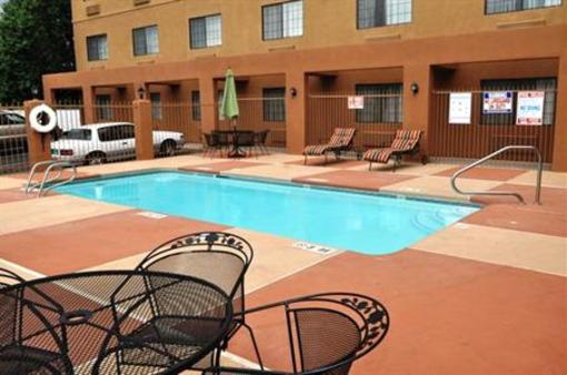 фото отеля Holiday Inn Express Santa Fe