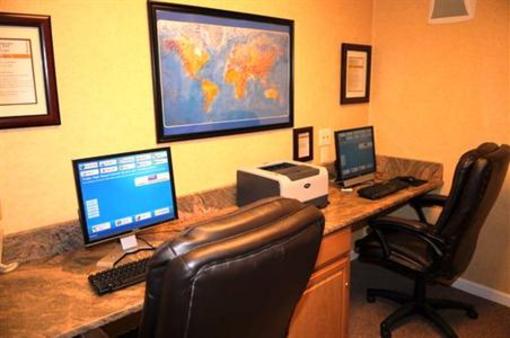 фото отеля Holiday Inn Express Santa Fe