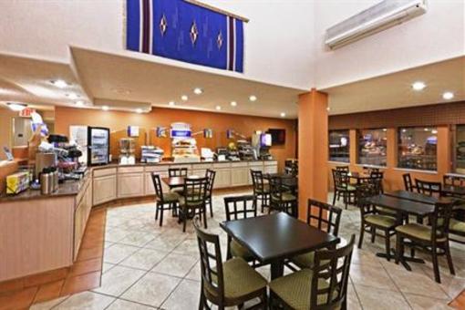 фото отеля Holiday Inn Express Santa Fe