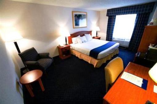 фото отеля Holiday Inn Express Santa Fe