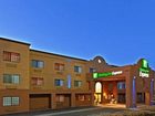 фото отеля Holiday Inn Express Santa Fe