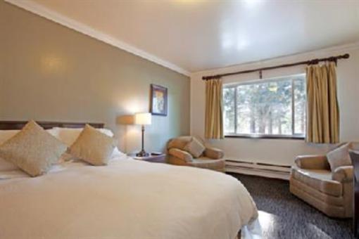 фото отеля Mammoth Creek Inn