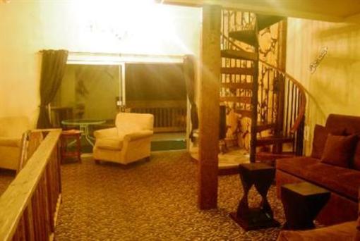 фото отеля Mammoth Creek Inn