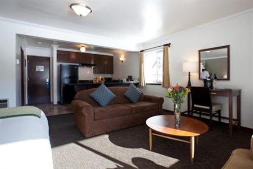 фото отеля Mammoth Creek Inn