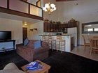 фото отеля Mammoth Creek Inn