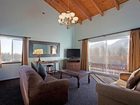 фото отеля Mammoth Creek Inn