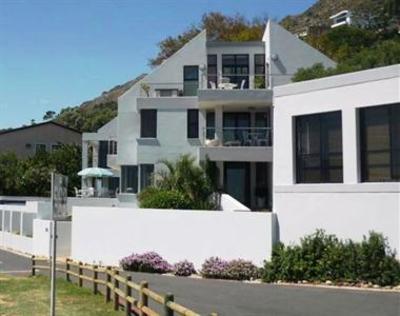 фото отеля 185 Beach Road Villa and Apartments Gordon's Bay