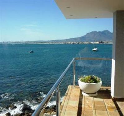 фото отеля 185 Beach Road Villa and Apartments Gordon's Bay