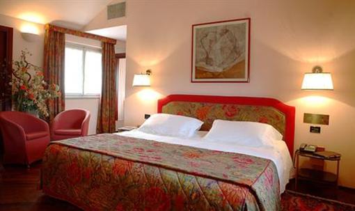 фото отеля Regina Hotel Milan