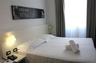 фото отеля Idea Hotel Milano Centrale