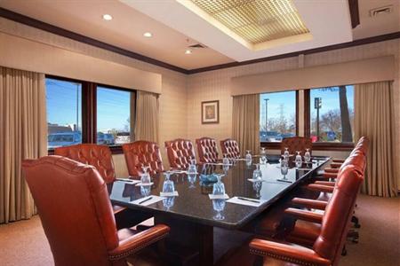 фото отеля Doubletree Cleveland South