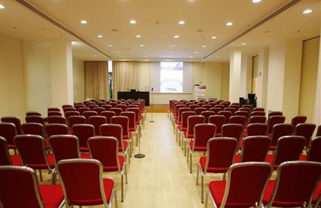 фото отеля Hilton Garden Inn Lecce