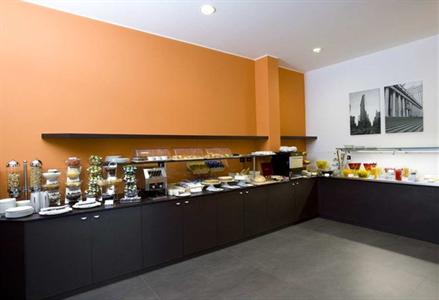 фото отеля Hilton Garden Inn Lecce