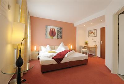 фото отеля Gartenstadt Hotel Ludwigshafen am Rhein