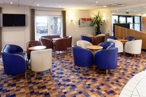 фото отеля Holiday Inn Express Peterborough
