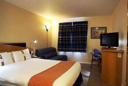 фото отеля Holiday Inn Express Peterborough