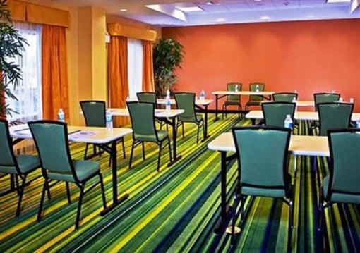 фото отеля Fairfield Inn & Suites by Marriott Lake City