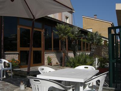 фото отеля Albergo Villa Marina Anzio