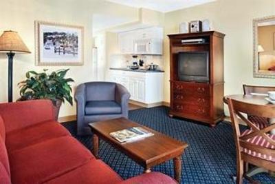 фото отеля Wyndham Inn on Long Wharf