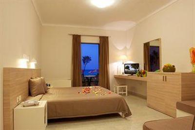фото отеля Silver Beach Hotel