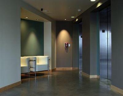 фото отеля hotelVetro: studio suites & convention center
