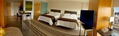 фото отеля hotelVetro: studio suites & convention center