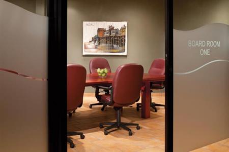 фото отеля Sheraton Red Deer Hotel