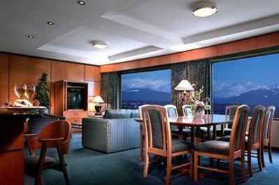 фото отеля Four Points by Sheraton Vancouver Airport