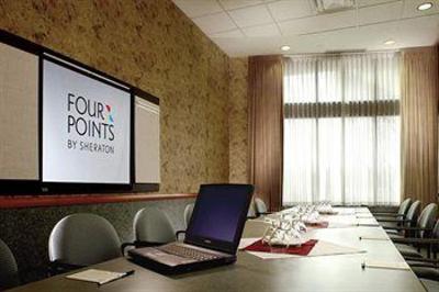 фото отеля Four Points by Sheraton Vancouver Airport