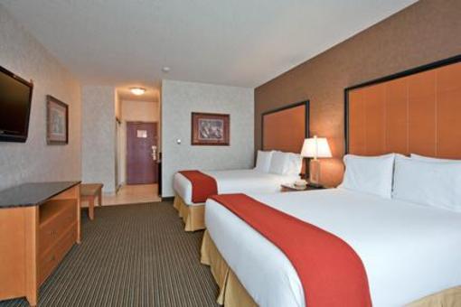 фото отеля Holiday Inn Express Hotel & Suites Calgary South