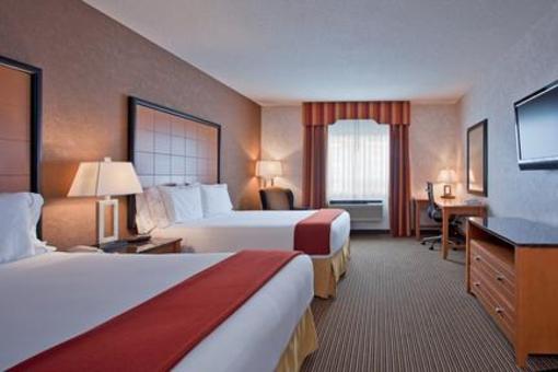 фото отеля Holiday Inn Express Hotel & Suites Calgary South