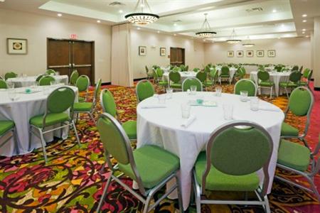фото отеля Holiday Inn Hotel & Suites Birmingham-Homewood