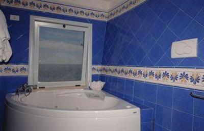 фото отеля Hotel Piccolo Mondo Castro (Italy)