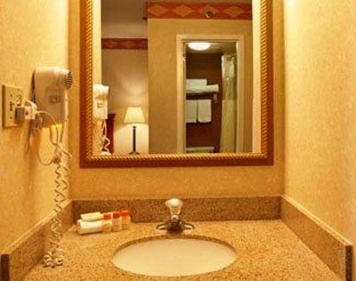 фото отеля Days Inn Inner Harbor