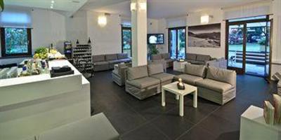 фото отеля Hotel Santoni Nago-Torbole