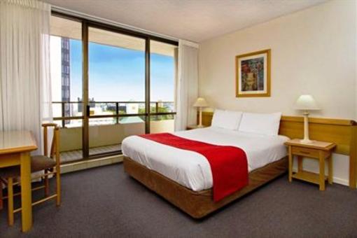 фото отеля Summit Central Apartment Hotel