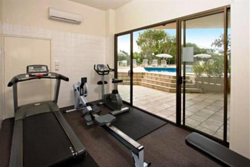 фото отеля Summit Central Apartment Hotel