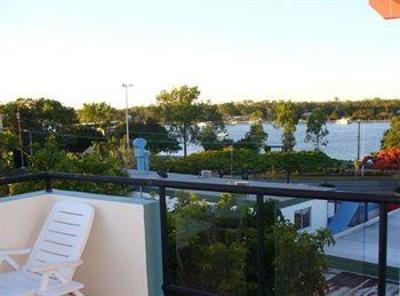 фото отеля Twin Quays