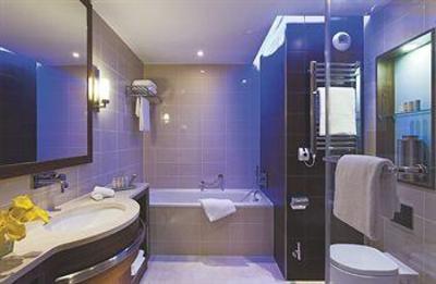 фото отеля Radisson Blu Ambassador Hotel Paris Opera