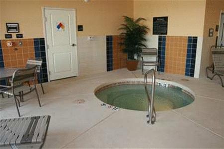фото отеля Hampton Inn Brighton