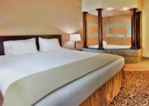 фото отеля Holiday Inn Express Hotel & Suites Kansas City - Grandview