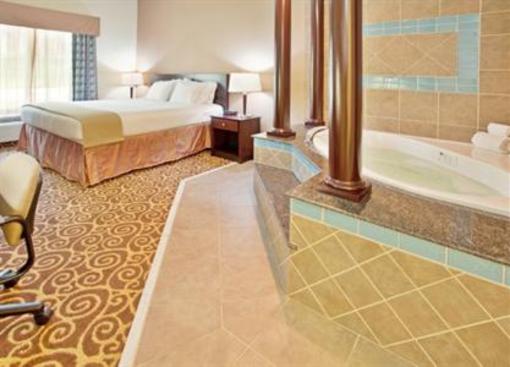 фото отеля Holiday Inn Express Hotel & Suites Kansas City - Grandview
