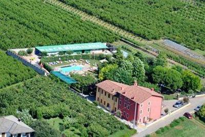фото отеля Ca' Maddalena Bed & Breakfast  Villafranca di Verona