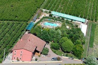 фото отеля Ca' Maddalena Bed & Breakfast  Villafranca di Verona