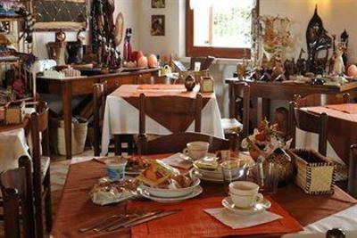 фото отеля Ca' Maddalena Bed & Breakfast  Villafranca di Verona