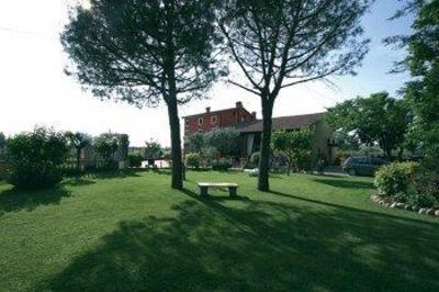 фото отеля Ca' Maddalena Bed & Breakfast  Villafranca di Verona